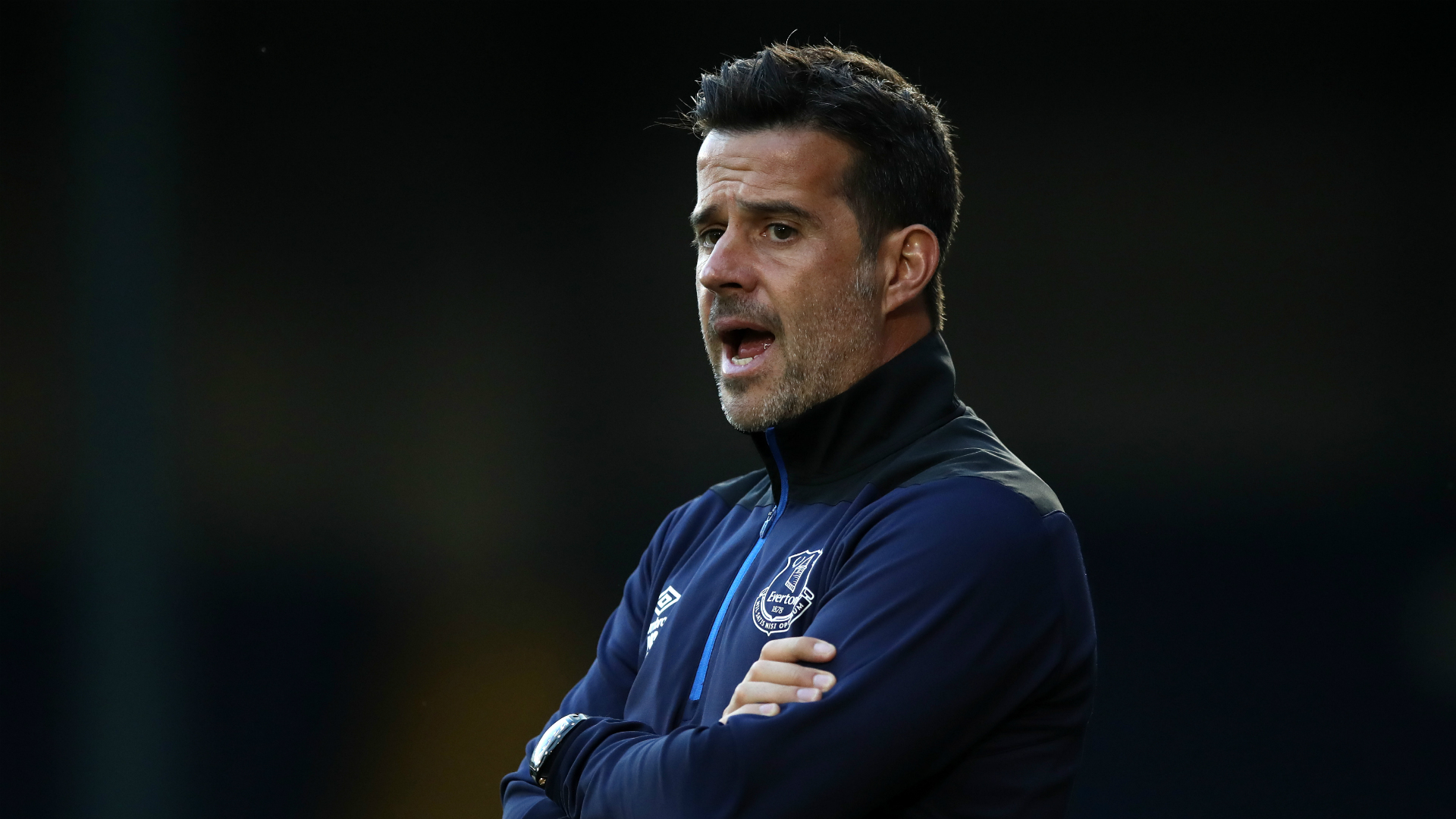 通过多个角 通过多个角